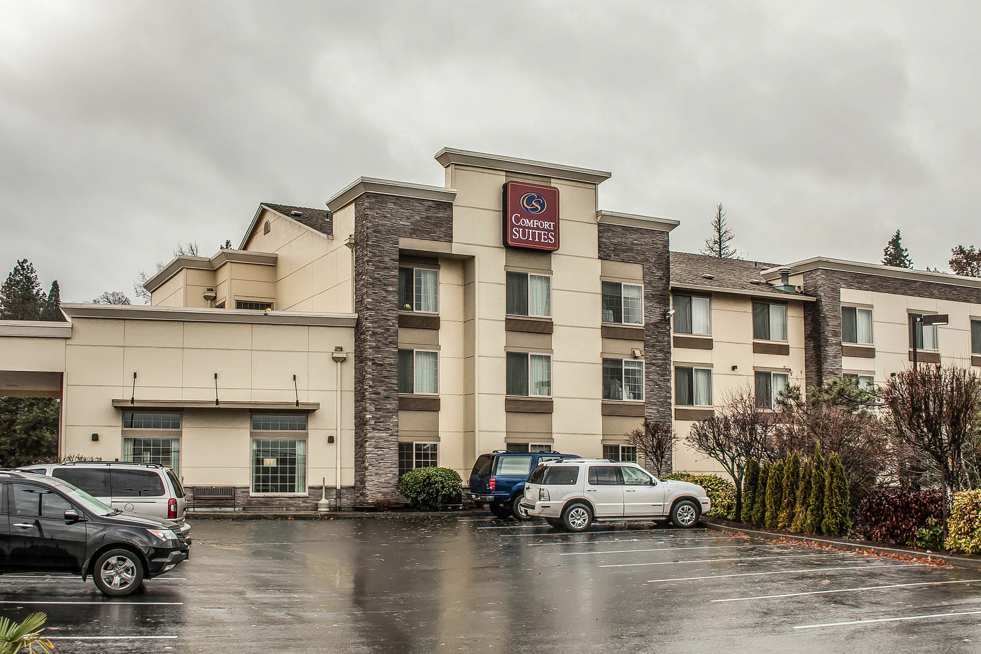 Holiday Inn Express & Suites Hood River By Ihg Exterior foto